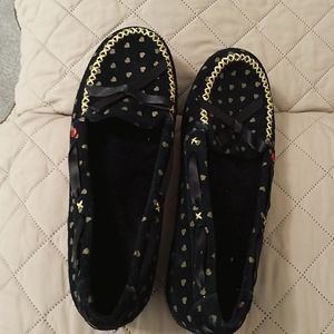 Moccasin slippers